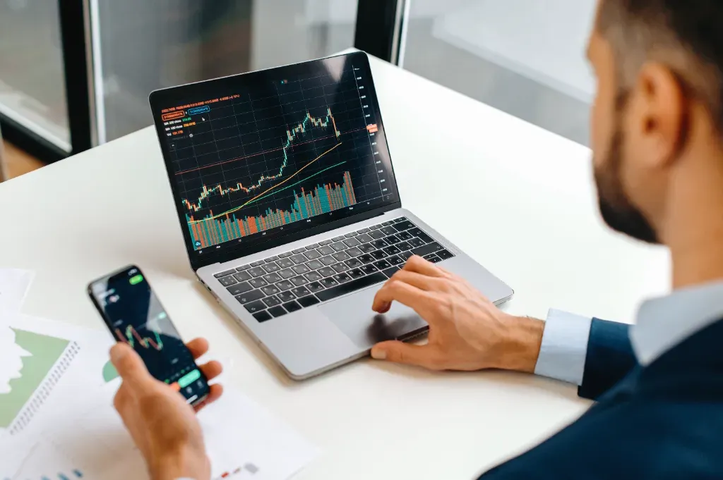 Broker korzystający z narzędzi OANDA TMS Brokers